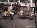 hon004.gif